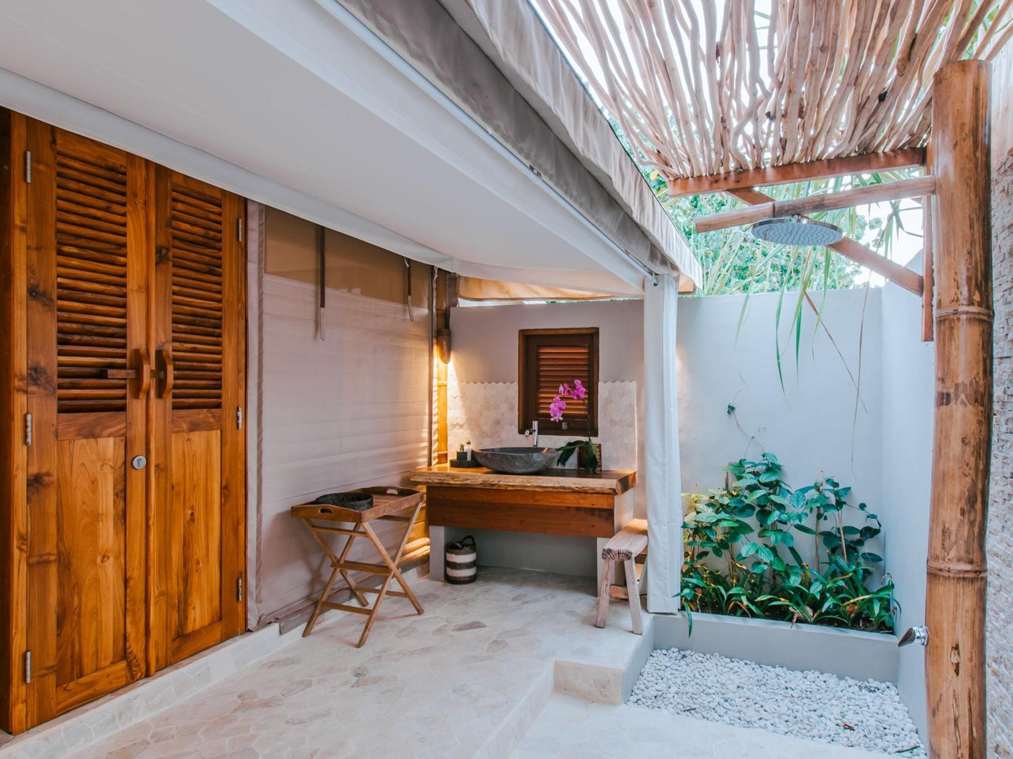 Driftwood Villas Lembongan Exterior foto